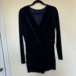 Elegant Navy Blue Velvet mini Jumper